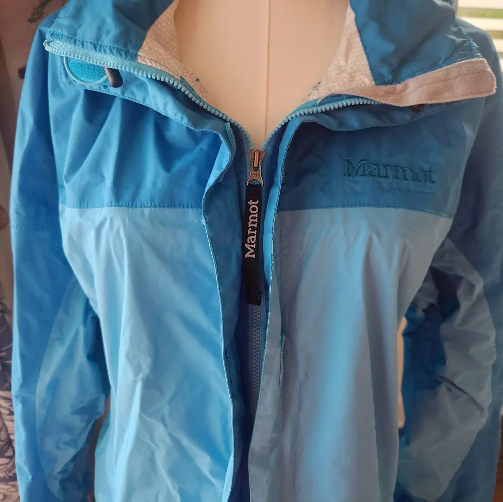 Marmot Two-Tone Turquoise Hooded Rain Jacket - Picture 6 of 7